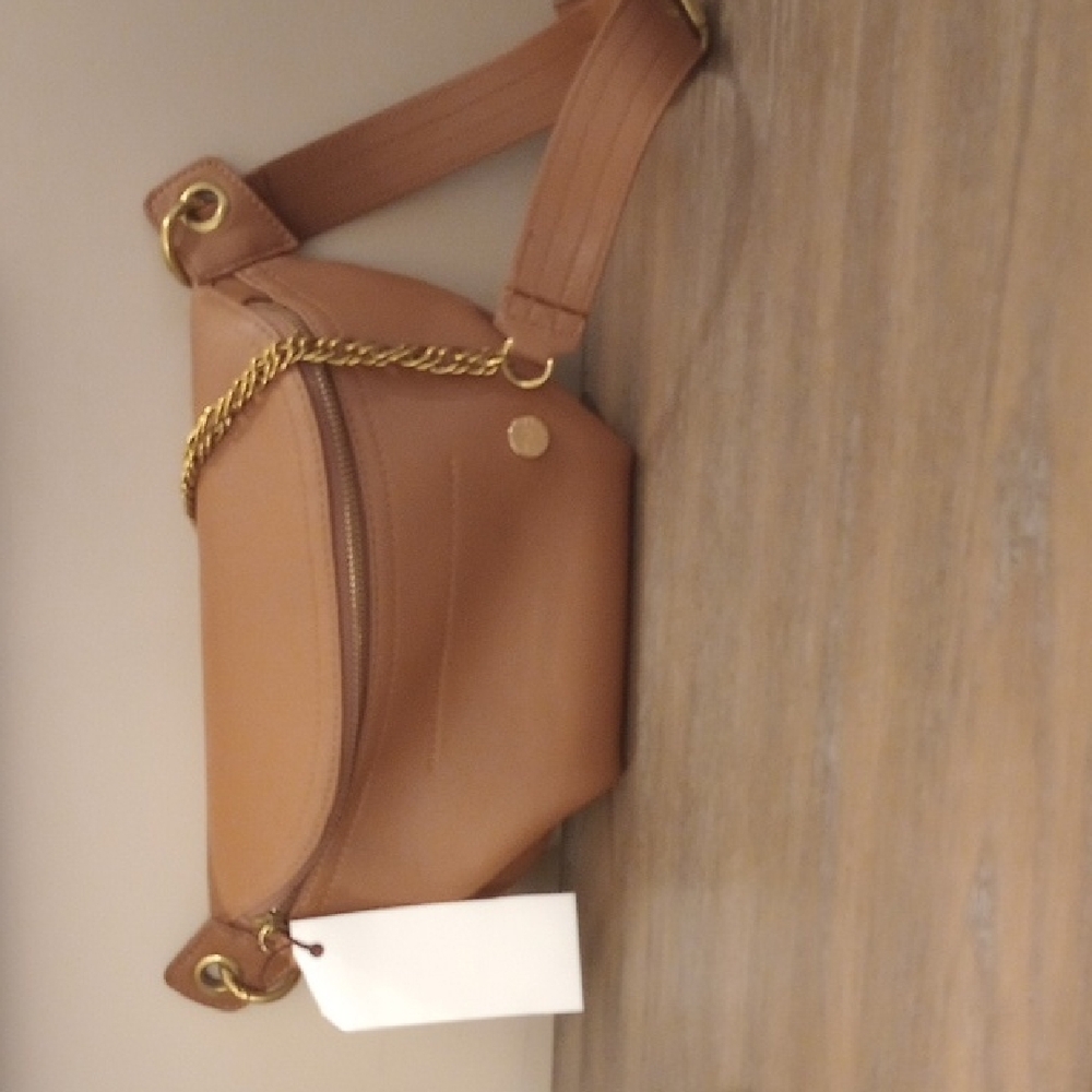 Chic Camel Faux Leather Crossbody Bag with Gold Chain